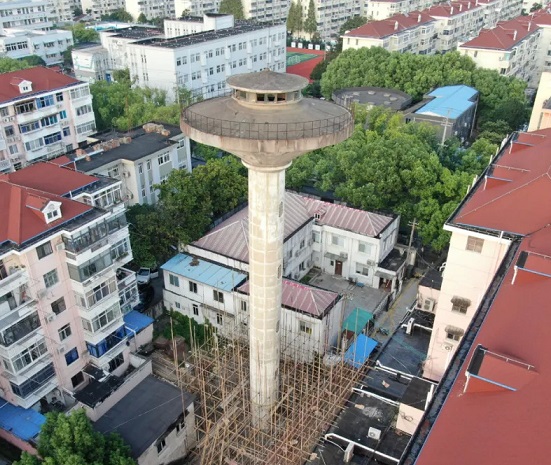 水塔拆除公司:專(zhuān)業(yè)解決廢棄水塔拆除難題